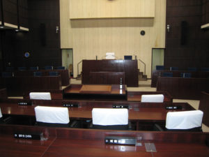 松伏町役場議場 様　椅子及び委員会室の椅子納入